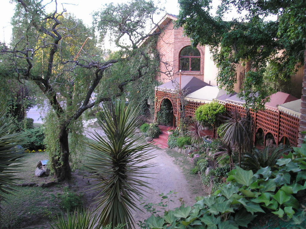 Mon Petit Hotel Villa Carlos Paz Eksteriør billede