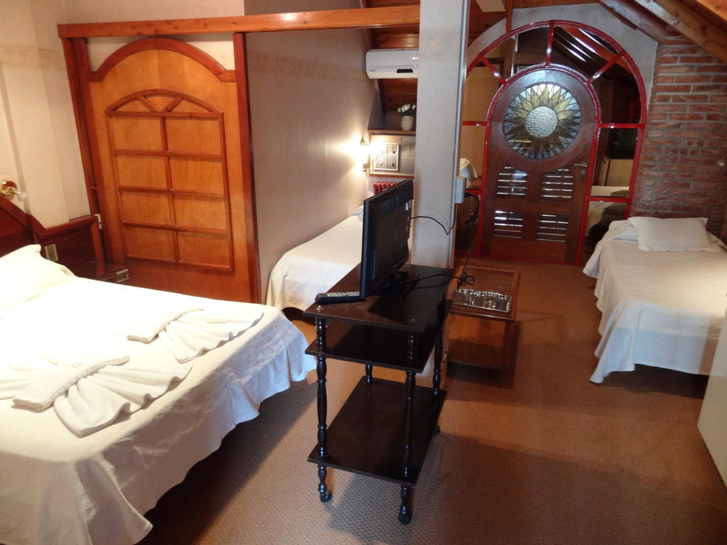 Mon Petit Hotel Villa Carlos Paz Værelse billede
